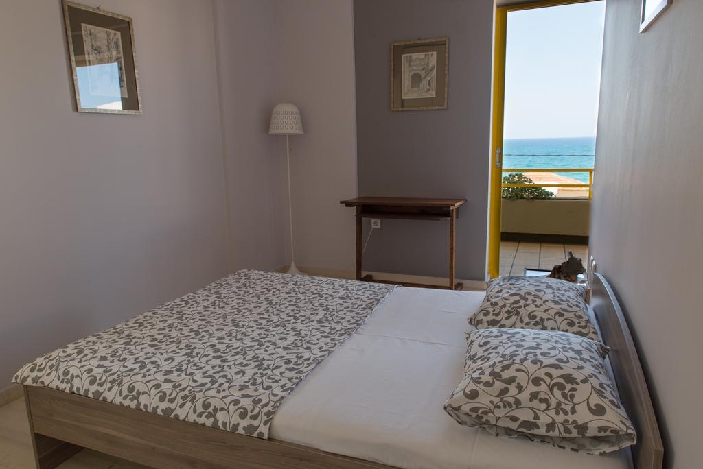 Eftihia Apartments By The Sea Rethimno Eksteriør billede